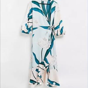 Liquorish Midi Dress Turquoise Floral Print